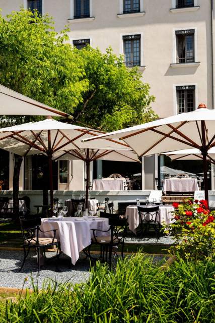 Grand Hôtel &amp; Spa Uriage · Hôtel 4 étoiles Grenoble, Isère