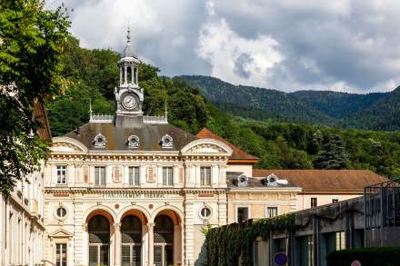 Grand Hôtel &amp; Spa Uriage · Hôtel 4 étoiles Grenoble, Isère